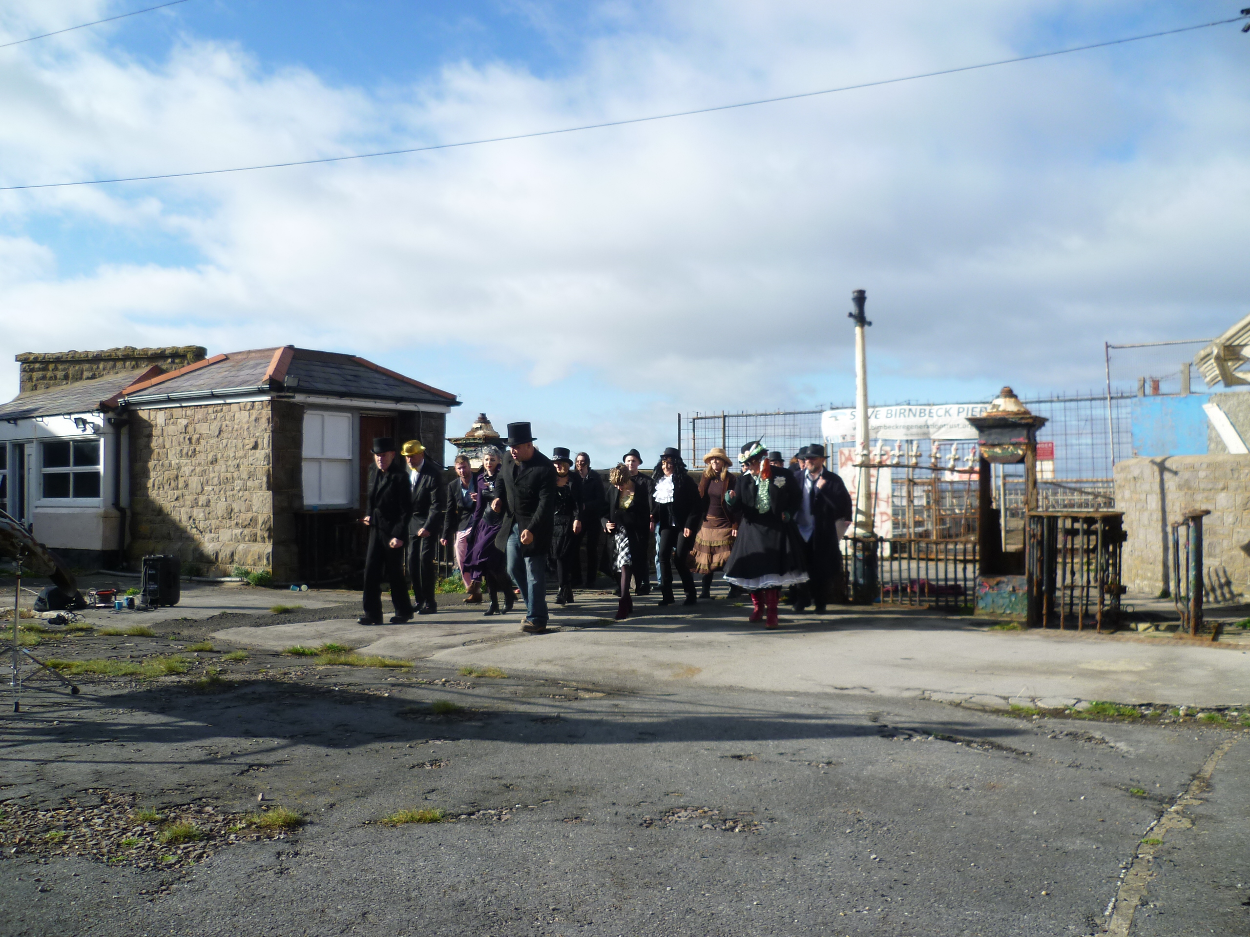 Dry White Bones #001