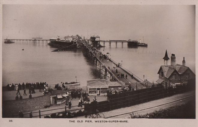 Postcard Gallery #06